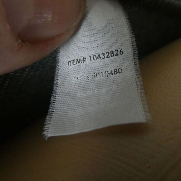 Torrid x Rebel Wilson Grey Pullover Scoop Neck Quilted Embroidered Sweater 2XL - Picture 11 of 12